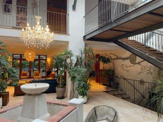 Le Pavillon - Demeure de prestige avec14 chambres pour 30 pers - Piscine - 2