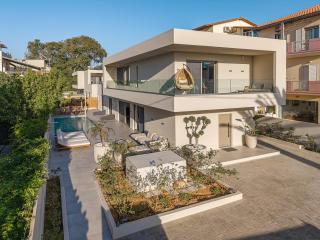 Aurea Beach Villa - 9