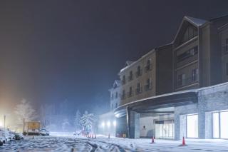 Higashikawa Asahidake Onsen Hotel Bear Monte - 1