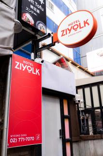 ZIYOLK Myeongdong - 9