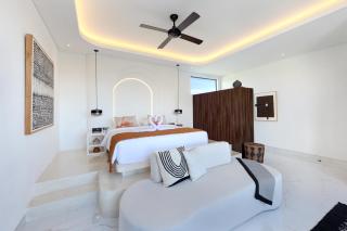 Grand Architecture, LUXE 3BR Villa, Private Pool, Family! Canggu - 6