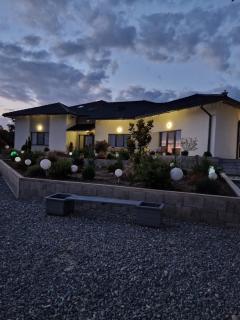 DAR House - 1