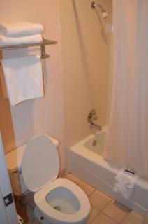 Hill Country Inn - 9