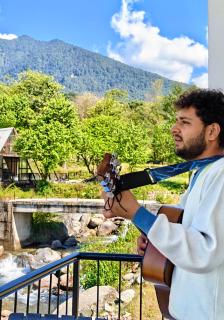 The Hostel Stories, Bir - Landing Site - 7