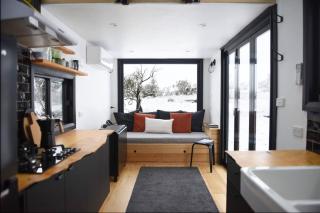 Serene Mountain Retreat in Jindabyne - Private Tiny Home - 0