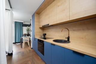 Central Warsaw Modern Studio with AC and next to the Metro by Noclegi Renters - 4