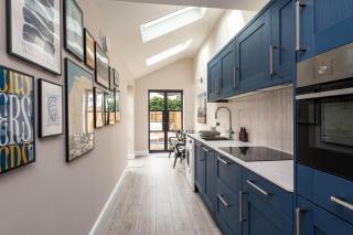 Nomad's Cottage, Whitstable - 2