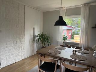 Guestly Homes - 3BR Homely Villa in Piteå - 2