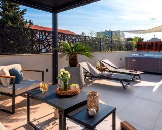 Melisa Penthouse - 1