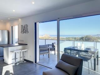 Magnifique T2 vue sur la baie de Calvi - 9