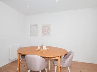 Gran Vía 47 by YBH - 7