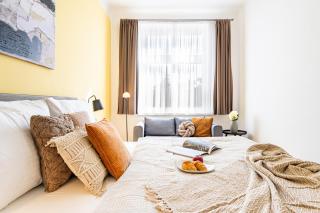Prague Days - One Bedroom Apartment with TV, Netflix and 200 Mbs WiFi - 0