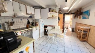 Charmante villa au centre de la Couarde avec cour - 3
