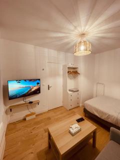 Studio cosy tout équipé, idéal - Chilly-Mazarin - 2