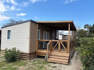 Mobil-home les pieds dans l'eau camping LES DUNES 5"'" - 8