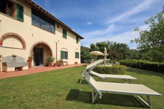 Antinoro Apartments - 1