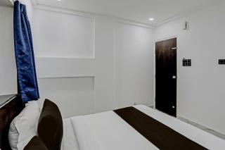 Collection O Hingna City Court Nagpur Formerly Hotel Dream Inn - 2