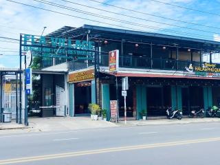 Fla Village - 4