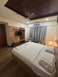 Reva suites - 3
