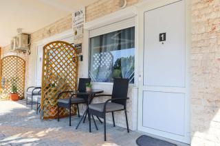 Billy's Luxury Suites - 1 by Booking Kottas - Kriopigi - 3