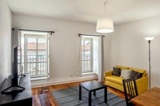 BAIRRO ALTO TYPICAL by Homing - 5