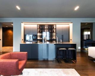 Karl Penthouse - 9