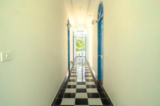 Vida Loca Sunset Beach Resort - 6