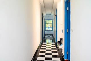 Vida Loca Sunset Beach Resort - 4