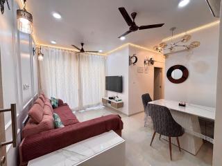 Resort Style Pool View 2BHK near Dabolim Airport - 8