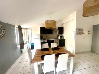 Cosy Appartement climatisé 45 m2 en cœur de ville, proche gare - 3
