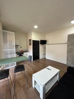 ESTUDIOS 82 - 0