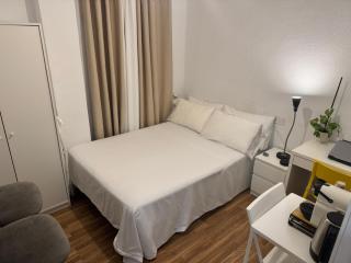 Habitacion sencilla en piso hogareño - 9