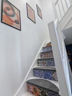 Heart of Hove Modern House - 7
