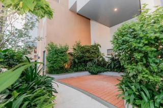 One Bedroom Apartmet - TriZen at 36th Floor - 4