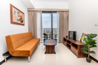 One Bedroom Apartmet - TriZen at 36th Floor - 8