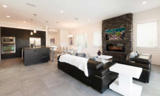 Ultra-Modern 5 Bdrm Villa On Golf Course at Reunion - 4