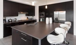 Ultra-Modern 5 Bdrm Villa On Golf Course at Reunion - 3