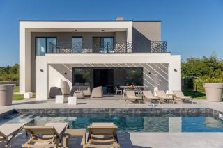 New! Luxury Villa Valmera - 50 m2 heated pool - 8