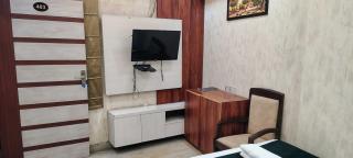 Hotel O HOTE V-SQUARE - 2