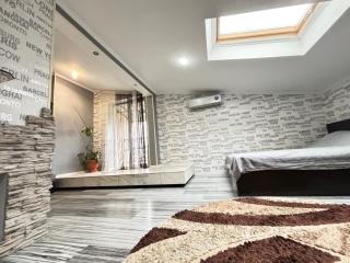 Stone City Apartment in Park Zone - 5