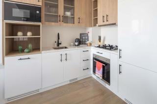 Frank Porter - Liva, Townsquare - 2