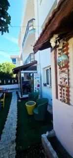 NEŞELİ APART BAHÇE CAFE - 1