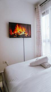 Hauzly- Royal Suburbs by Tsavo - 8