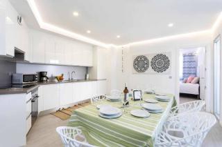 Ocean Garden Suite Penthouse 1002 - 2