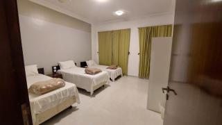 ليالي العزيزية للشقق المخدومة - 1