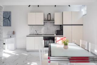 Rifugio Elegante a due passi dal Lago - Free Wifi Giardino e AC - 5