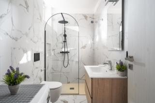 Rifugio Elegante a due passi dal Lago - Free Wifi Giardino e AC - 2