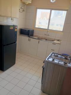 Delightful 2-Bedroom Family Apartment with Balcony - 3