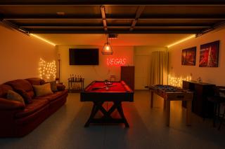 X'Mas Getaway 3BRVilla-Gift, Pool, Spa, BBQ, Games - 7