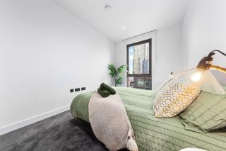 Chic Chelsea 2 bedroom beautiful river view - 3